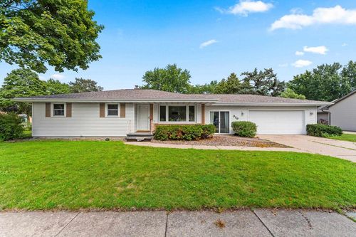 319 Harriet Street, KIMBERLY, WI, 54136 | Card Image
