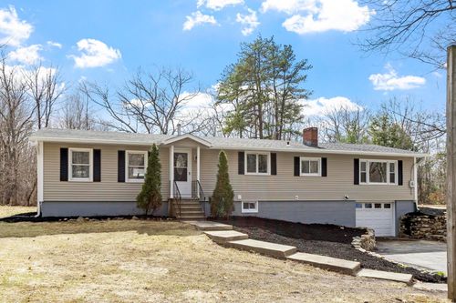 519 Brown Rd, Candia, NH, 03034-2604 | Card Image