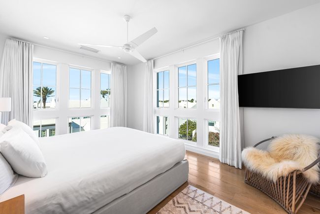 The Whitby 304-37 | Image 39