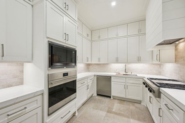 2102 Countryshire Ln, House other with 11 bedrooms, 15 bathrooms and 4 parking in Richmond TX | Image 19