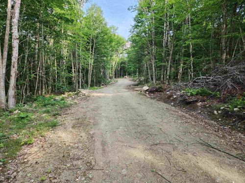 000 Hampshire Woods Loop, Errol, NH, 03579 | Card Image