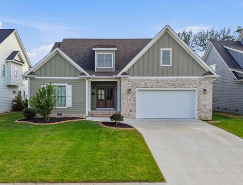 8942 Grey Reed Dr, Ooltewah, TN, 37363-6916 | Card Image