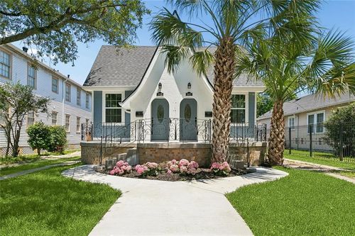 3905 Elysian Fields Ave, New Orleans, LA, 70122-3841 | Card Image