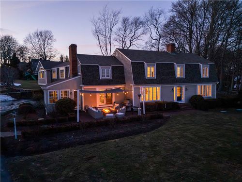 176 Heidi Dr, Portsmouth, RI, 02871-3517 | Card Image