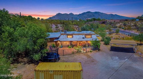 5635 N Via Latigo, Tucson, AZ, 85704-1720 | Card Image