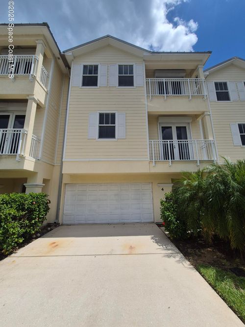 4-890 Vignoles Ave Ne, Palm Bay, FL, 32905-6033 | Card Image