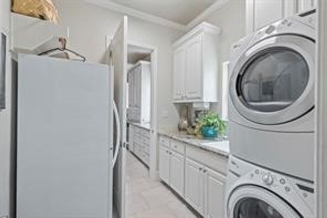 6810 Westover Dr, House other with 4 bedrooms, 5 bathrooms and null parking in Granbury TX | Image 17