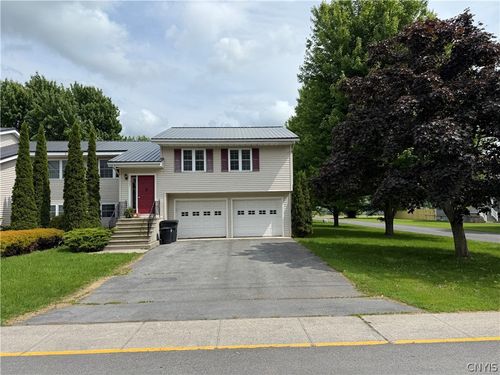205-205 Woolsey St, Sackets Harbor, NY, 13685-3175 | Card Image