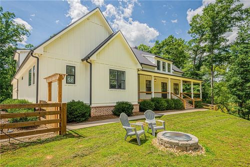 2051 Clay Creek Falls Rd, Dahlonega, GA, 30533-5088 | Card Image
