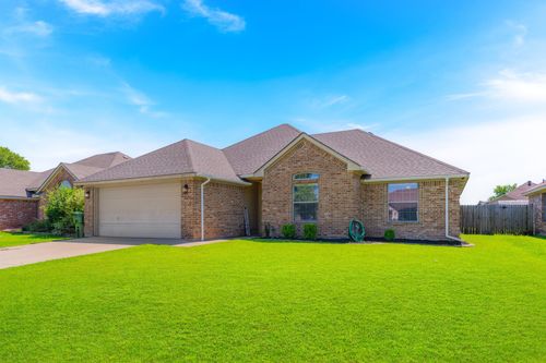 1210 Shelby Dr, Seagoville, TX, 75159-1296 | Card Image