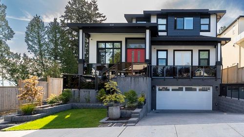 937 160b St, Surrey, BC, V4A9A7 | Card Image
