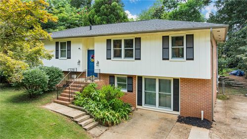 1229 Juniper Dr, AUBURN, AL, 36830-2621 | Card Image