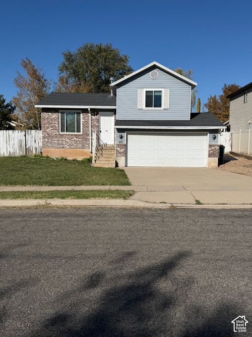 499 W 180 N, Clearfield, UT, 84015-9257 | Card Image