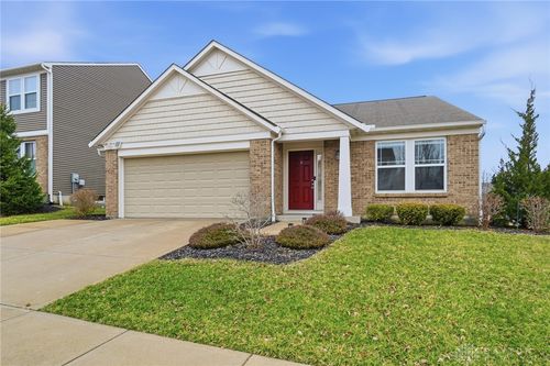 4264 Hunting Hawk Dr, Lebanon, OH, 45036-7041 | Card Image