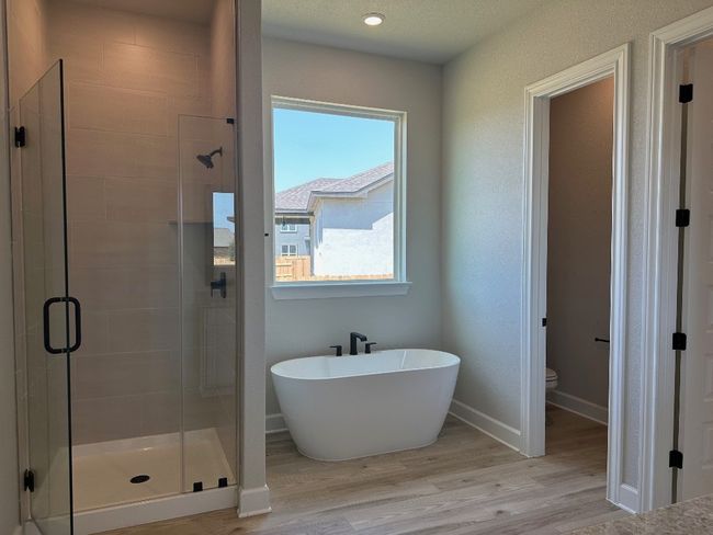 17101 Howdy Way, House other with 3 bedrooms, 2 bathrooms and 4 parking in Manor TX | Image 8