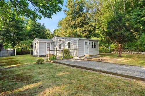 29 Glendale Ave, Brockton, MA, 02301-7028 | Card Image