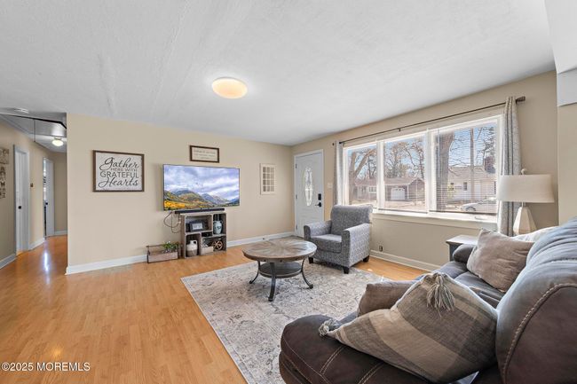 412 Prospect Ave, House other with 3 bedrooms, 2 bathrooms and null parking in Pine Beach NJ | Image 9