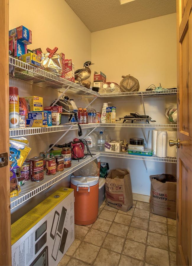 main level pantry | Image 13