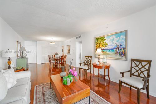 apt-514-3000 S Ocean Dr, Hollywood, FL, 33019-2851 | Card Image