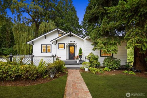 10454 Forbes Creek Dr, Kirkland, WA, 98033-4478 | Card Image