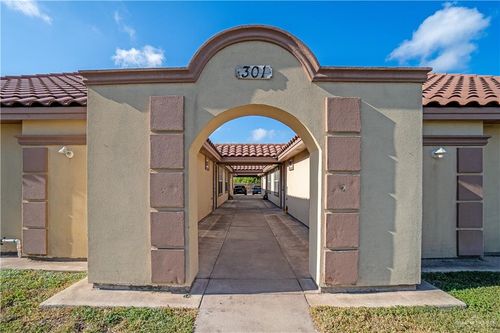 301 S Ridge Avenue, San Juan, TX, 78577 | Card Image