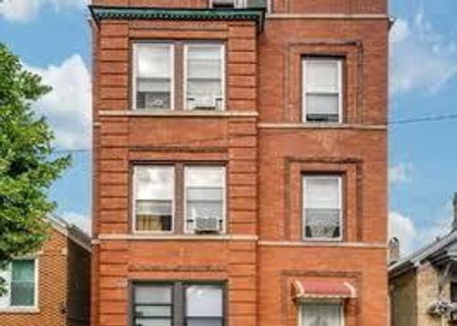 apt-1f-3239 S May St, Chicago, IL, 60608-7033 | Card Image