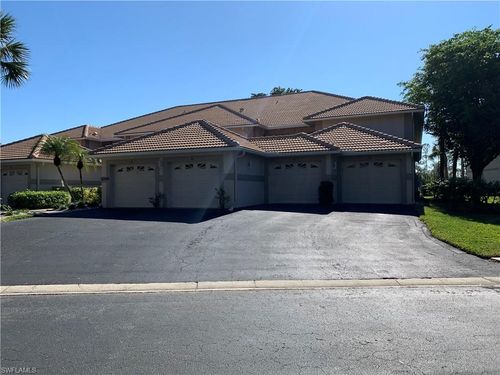 c204-1048 Manor Lake Dr, NAPLES, FL, 34110-9118 | Card Image