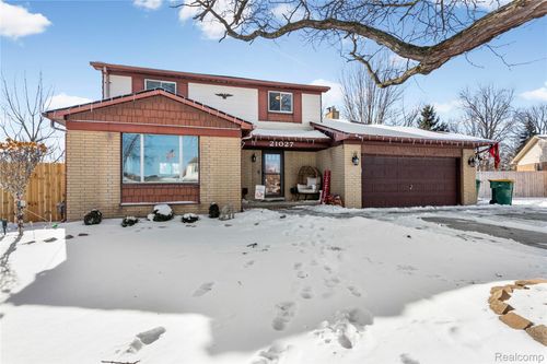 21027 Richard Ave, Brownstown Twp, MI, 48183-5907 | Card Image