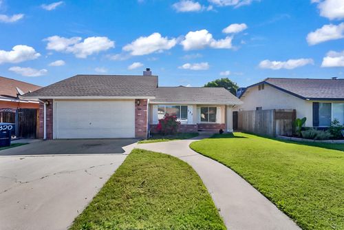 320 Scout Way, Modesto, CA, 95351 | Card Image
