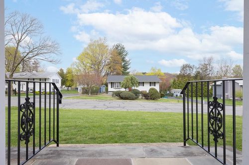 3 Hemlock Ln, Thiells, NY, 10984-1316 | Card Image
