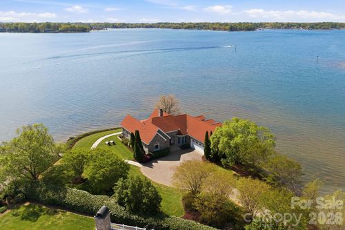 208 Prestwood Ln, Mooresville, NC, 28117-7517 | Card Image