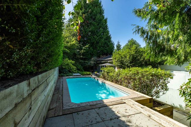 2796 Bayview Street, House other with 4 bedrooms, 2 bathrooms and 6 parking in Surrey BC | Image 34