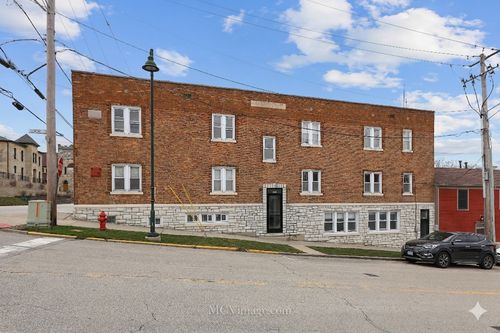 6-226 E Illinois St, Lemont, IL, 60439-3612 | Card Image