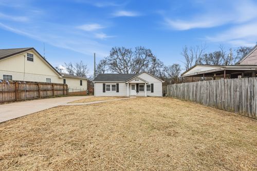 803 Old Woodmont Blvd, Clarksville, TN, 37040 | Card Image