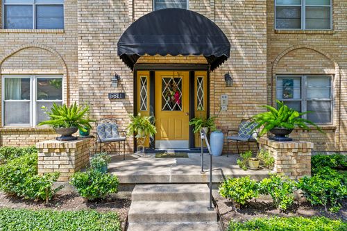 apt-a-5811 Sandhurst Ln, Dallas, TX, 75206-4909 | Card Image
