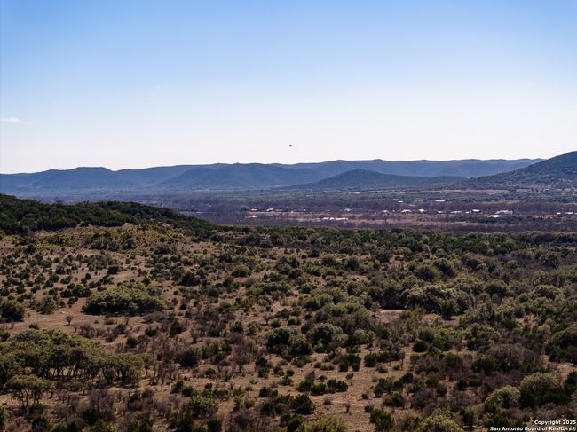 2800 Little Dry Frio Rd, Home with 0 bedrooms, 0 bathrooms and null parking in Rio Frio TX | Image 16