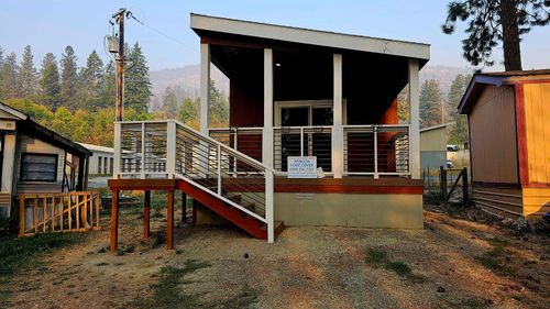 5 Columbia Dr, Kettle Falls, WA, 99141-9464 | Card Image