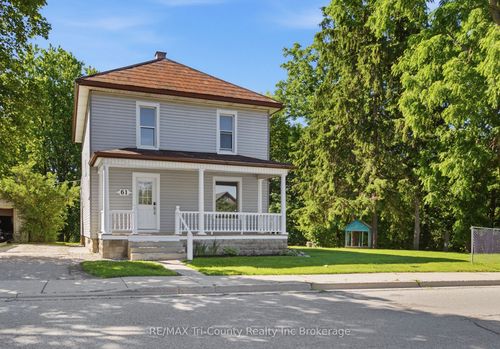 61 Brock St E, Tillsonburg, ON, N4G1Z7 | Card Image