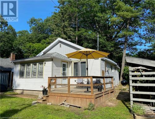 221 Tiny Beaches Rd S, Tiny, ON, L0L2J0 | Card Image