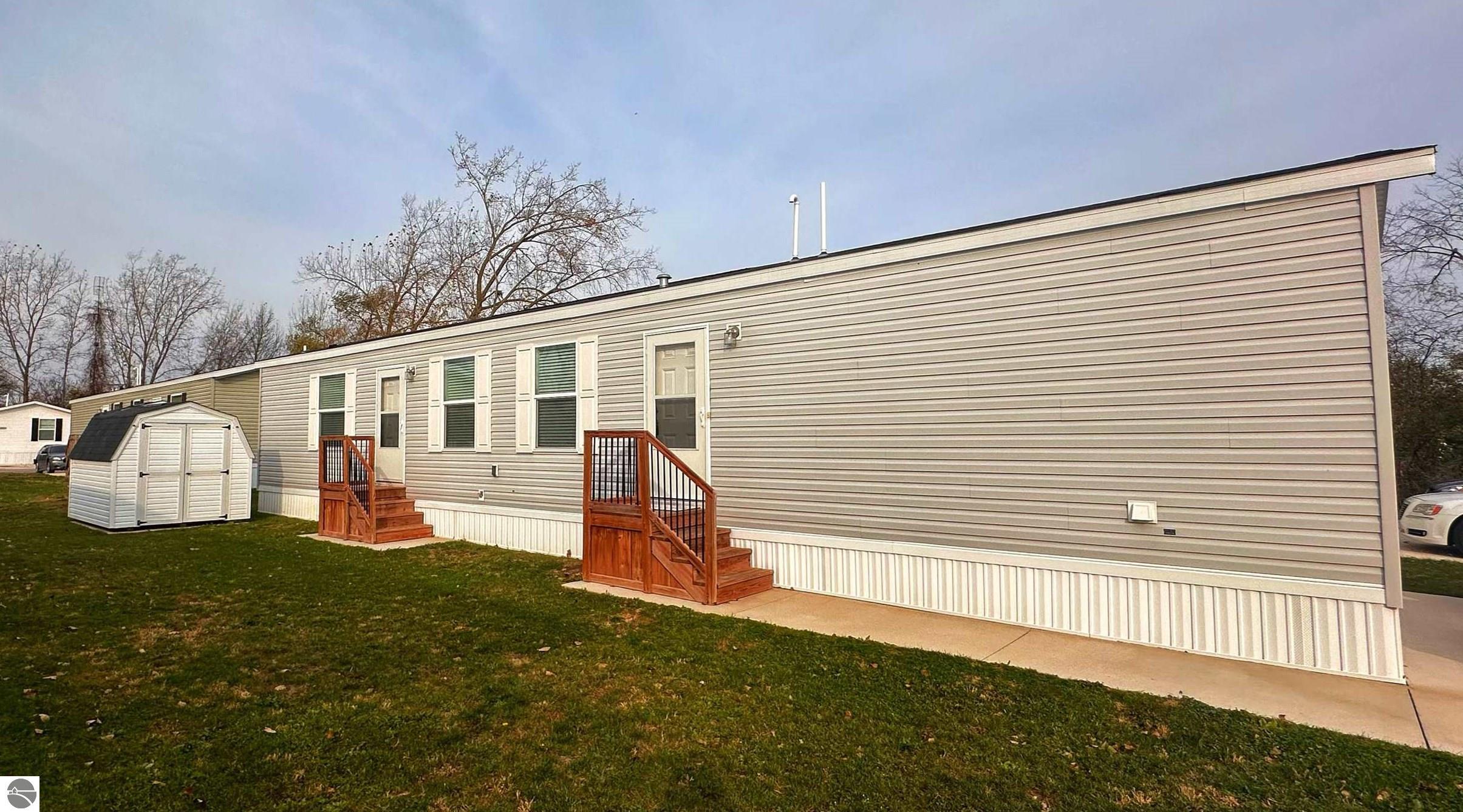 Jefferson Ct, Mount Pleasant, MI 48858 #1
