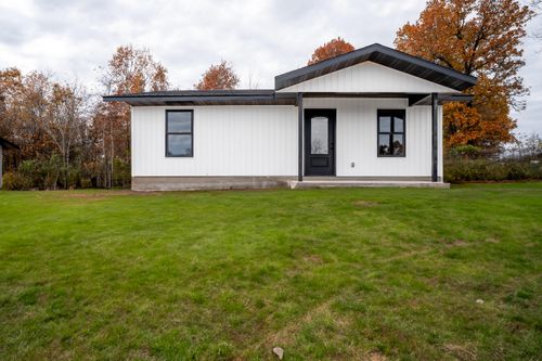 97 Sugar Ln, Crane, MO, 65633-7217 | Card Image