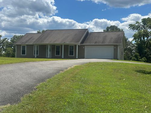 3000 Sulphur Creek Rd, Burkesville, KY, 42717-9019 | Card Image