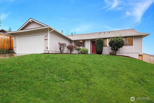 15631 Ne 107th Ct, Redmond, WA, 98052-2630 | Card Image