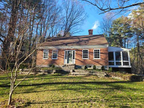 11 N Line Rd, Wolfeboro, NH, 03894-4511 | Card Image