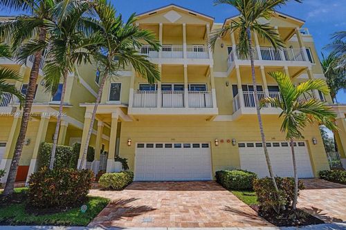 10-346 Elm St, Hollywood, FL, 33019-4504 | Card Image