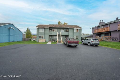 7325 Bearfoot Circle, Anchorage, AK, 99502 | Card Image