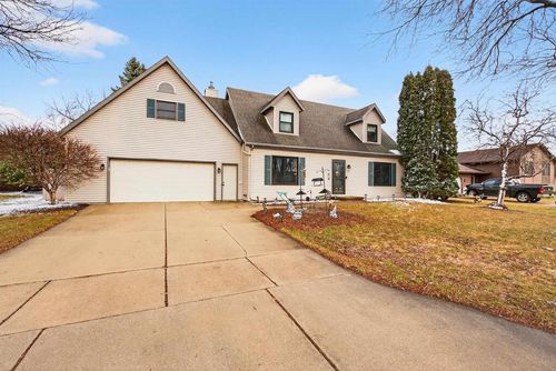 3230 S Whip Poor Will Lane, APPLETON, WI, 54915 | Card Image