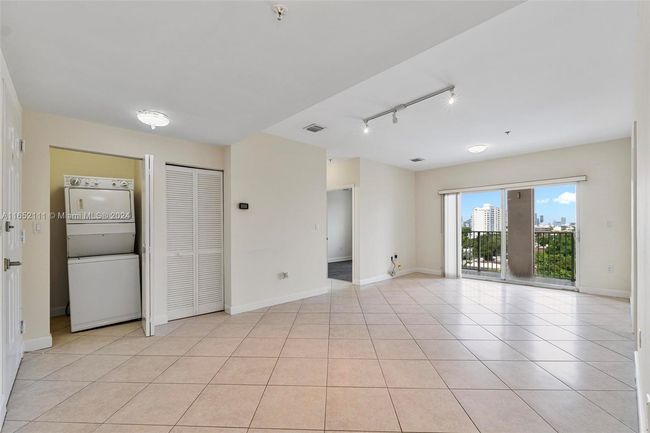 APT-612 - 2280 Sw 32 Nd Ave, Condo with 2 bedrooms, 2 bathrooms and null parking in Miami FL | Image 19