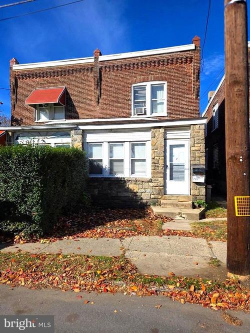 4230 Post Rd, MARCUS HOOK, PA, 19061-5016 | Card Image