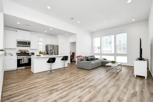 1107 Highland Square Ln, Houston, TX, 77091-1026 | Card Image